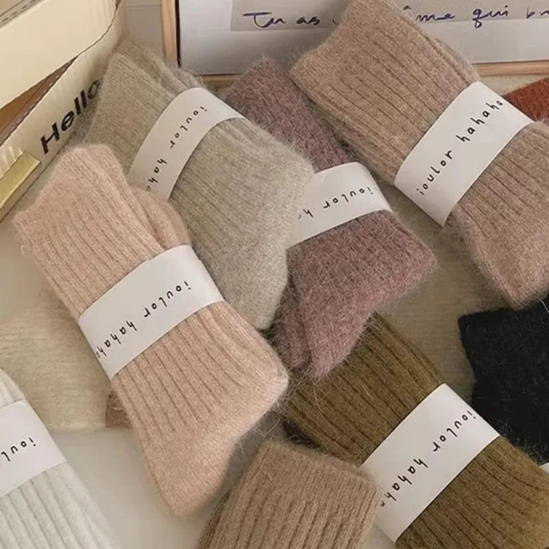 Blomia – CashmereSoft™ Thermal Wool Socks