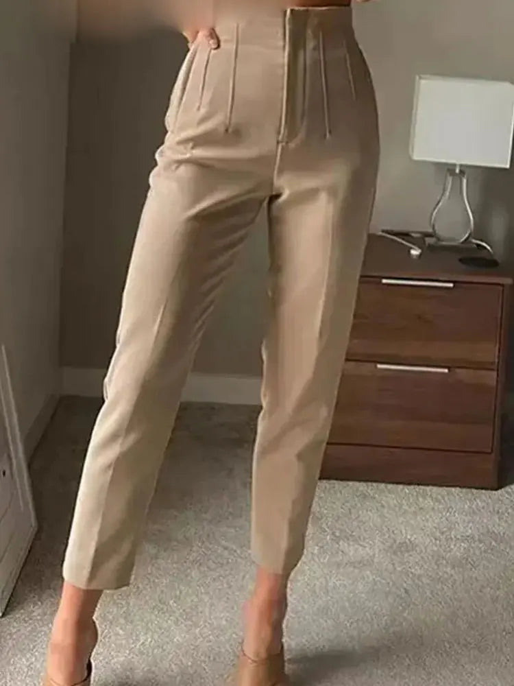 Blomia High-Waist Slim Trousers