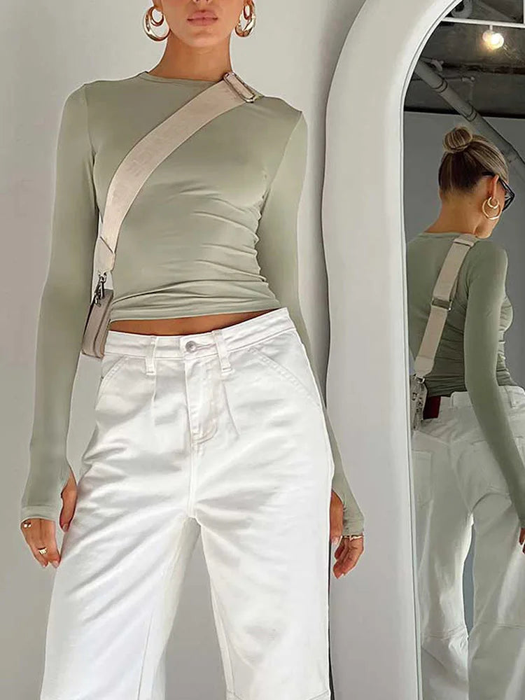 Blomia – SleekForm™ Thumbhole Long-Sleeve Crop Top